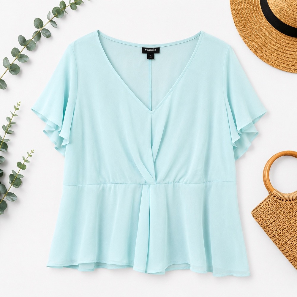 Torrid Georgette Twist Surplice Flutter Sleeve Blouse Light Blue Size 2 2X 18-20